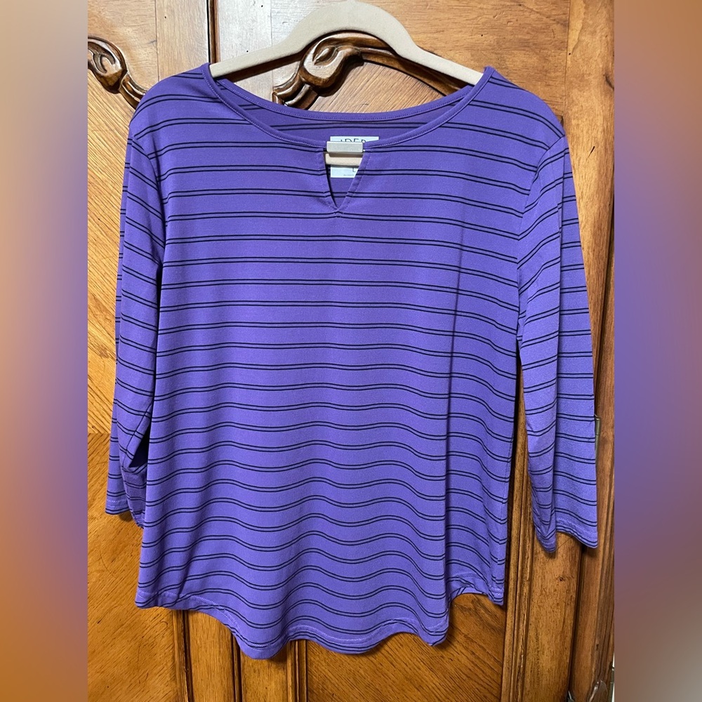 Riders by Lee Blouse Women’s Size L Purple Striped V Neck Pullover 3/4 Sleeve